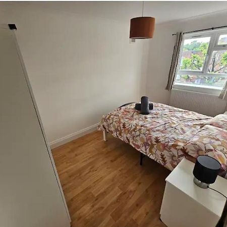 New Flat Next The Tube And Connections To The Centre Apartman London Kültér fotó